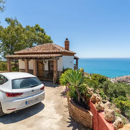 Vistas Villa *